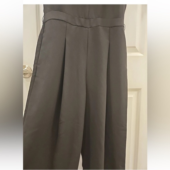 Banana Republic Black Sleeveless Jumpsuit Sz 12 - Picture 4 of 7